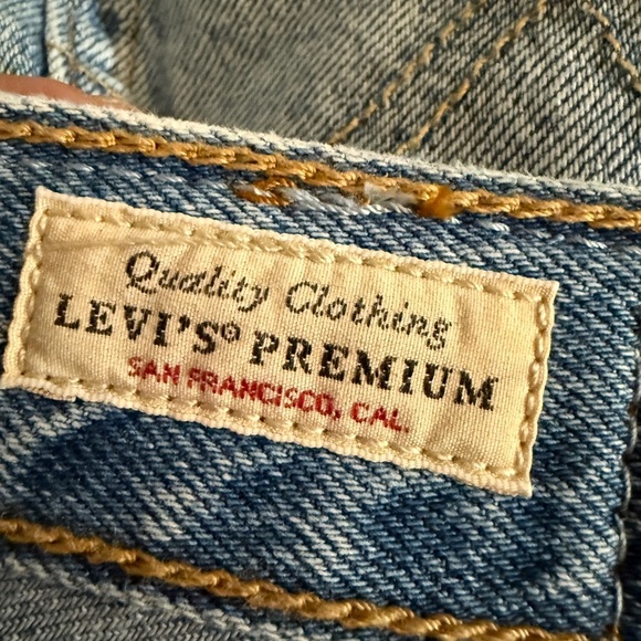 Levi's Ribcage Straight Ankle Distressed Medium Washed Jeans - 29 - Picture 4 of 5